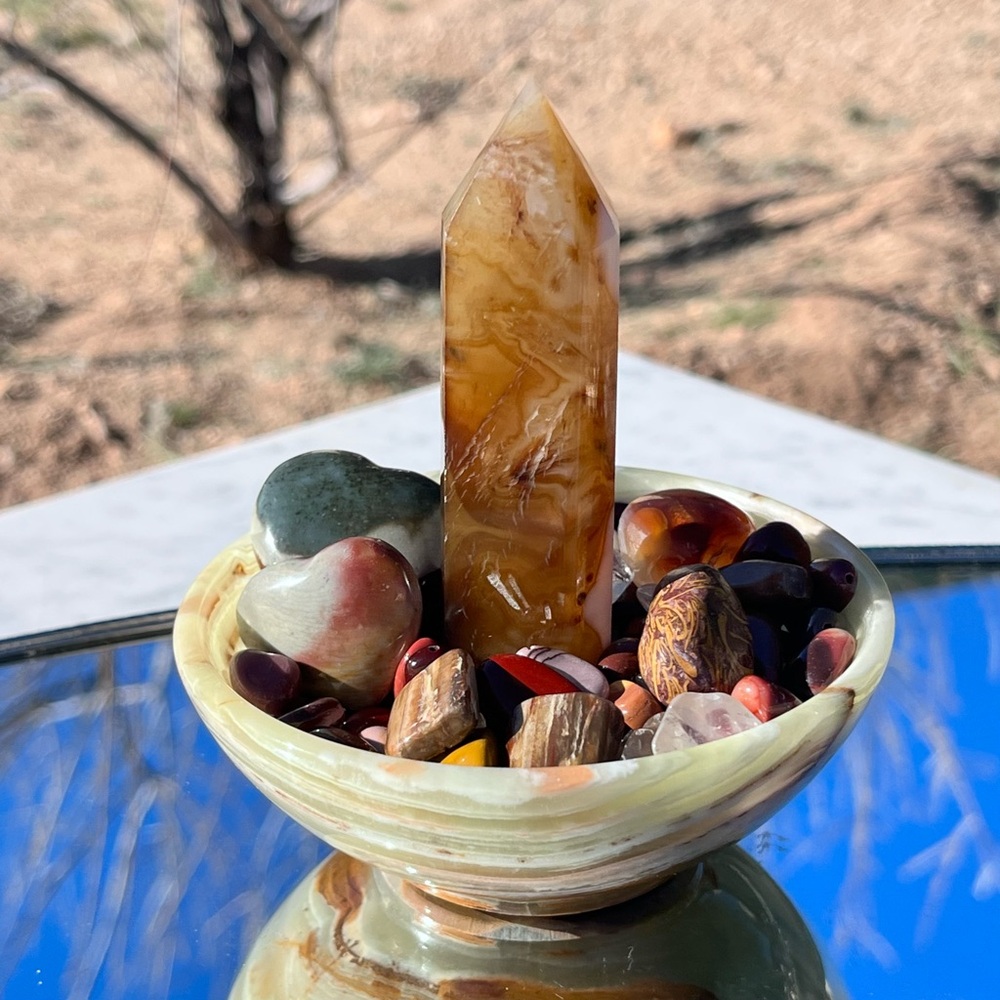 Banded Green Onyx Bowl, Agate Tower / Point, Petrified Wood, Polychrome Jasper